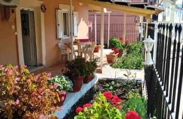 Villa Angela, Traditional Villa in the village - Foto 2