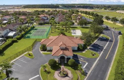 Mermaid Villa Near Disney, 4 Bedrooms, Pool & Spa! - Foto 92