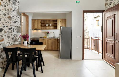 Mirthia Apartments - Photo 7