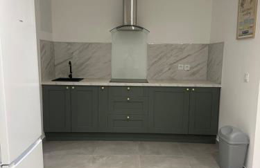 CHARMANT et CALME PROCHE AÉROPORT - Foto 17