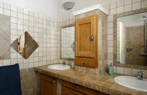 La Petite Maison - Mas des Sous Bois - Foto 20