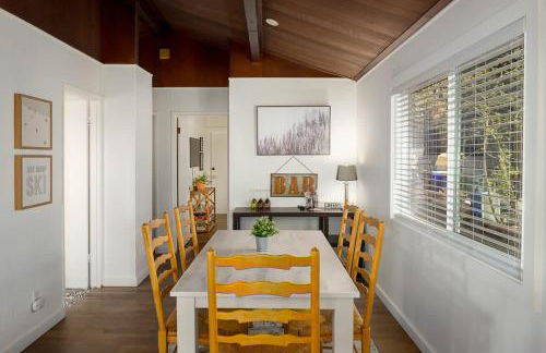 The Brook Ave Bungalow - Photo 16