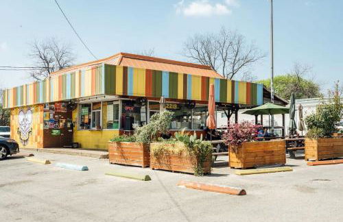 Luxe Home Minutes from UT & Downtown - Foto 55