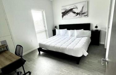 Monochrome Den - Foto 3