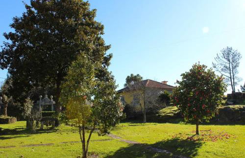 Cottage in Santa Comba with Pool - Photo 24