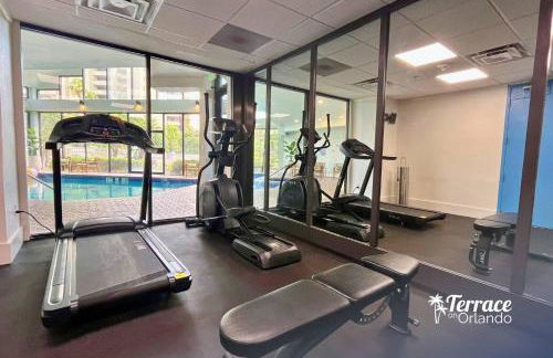 Tranquil Garden View 2 Bed 2 Bath Balcony Condo 7 Min to Universal - Foto 23