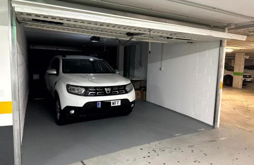 Apartamento con Terraza y Parking, para temporada, minimo un mes - Foto 9