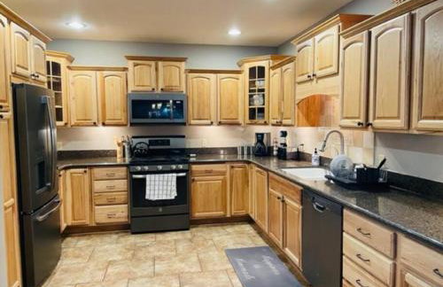 RelaxingRejuvenating 4BR 3 and half BA cabin Munds Park - Foto 17