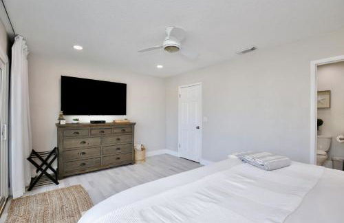 ZEN BEACH RETREAT - OCEAN VIEW TOWNHOUSE -No Drive Beach - Foto 34