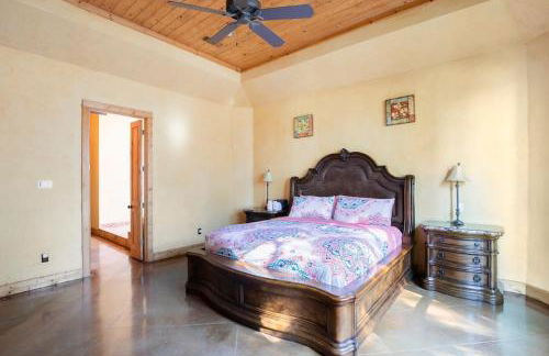 Texas Ranch House with 5 Bedroom and Fish Pond - Foto 2