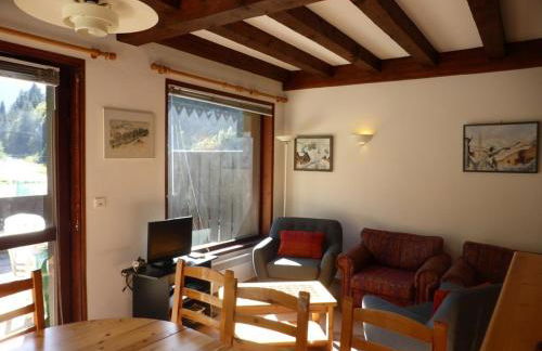 Bel appart 2* 6 pers, terrasse sud, pied des pistes - FR-1-342-241 - Foto 9