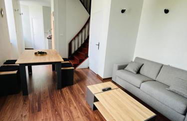 Logement 4 pers - Cœur de ville - calme - boîte à clé arrivée autonome à partir de 16h00 départ 11h00 - Foto 1