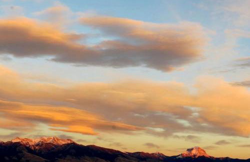Romantic Cabin Getaway Along the Madison River in Ennis, Montana - Foto 15