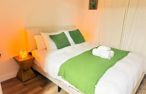 Minutes to ONT Airport And Entire Home With Billiards - Foto 74