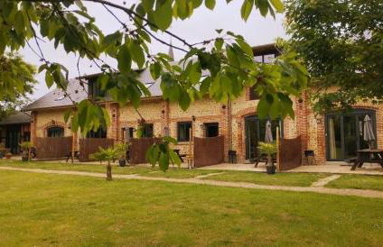 Domaine des Cerisiers - Piste cyclable reliant Honfleur - Parking privé & grand jardin - Foto 14