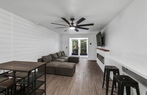 Beautiful Ski-in Ski-out Condo Located On The Eagle Point Resort! condo - Foto 7