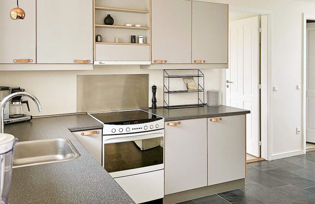 6 Person Holiday Home in Stroby - Foto 6