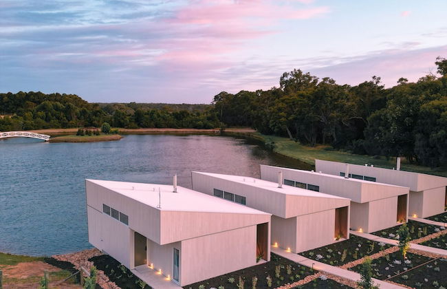 Edge Luxury Villas - Photo 51