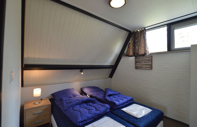 Unique Holiday Home in Stramproy near Forest - Photo 3