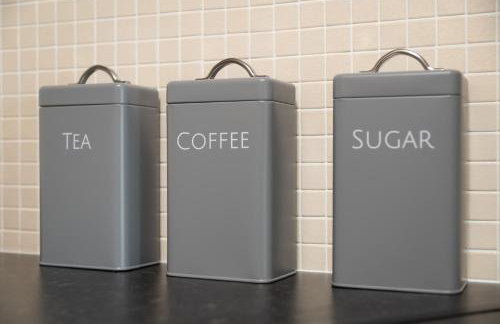 3 bedroom Cannock flat ideal for groups - Foto 2