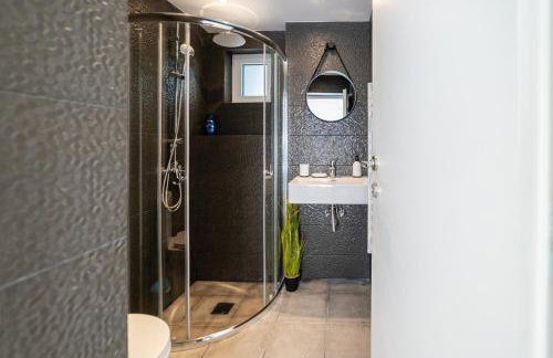 Chris Guesthouses - Foto 8