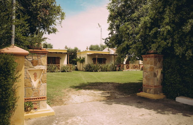 Trikalioti\'s Lush Green Estate Apartments - Foto 1