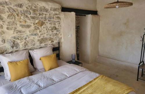 Renovated Bastide Among Vineyards Near Uzès - Foto 3