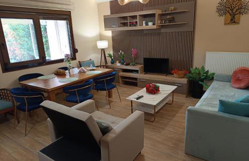 TwinStars apartment with courtyard and view - Photo 3