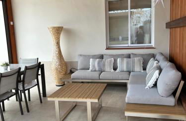 Acogedora casa con piscina y 3 dormitorios - Foto 9