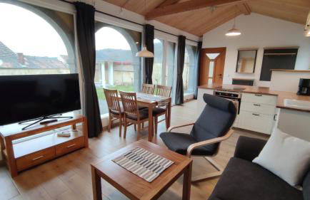 Haus Toskana, Kleines Ferienhaus im Toskanagarten - Photo 3