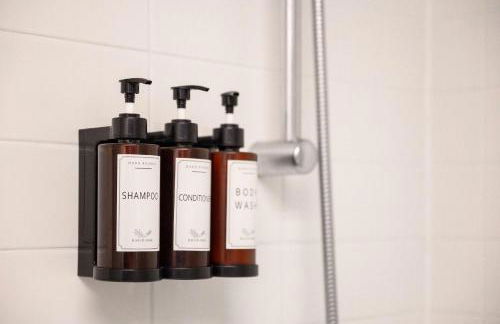 Stunning Canal Side Flat by City SuperHost - Foto 14