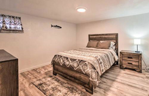 Near Kenai River Anglers Escape in Soldotna - Photo 21