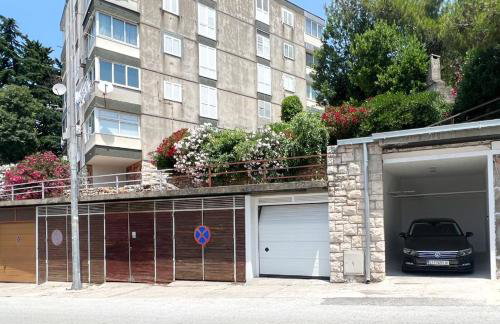 Apartment Velvet - free private garage - Foto 18