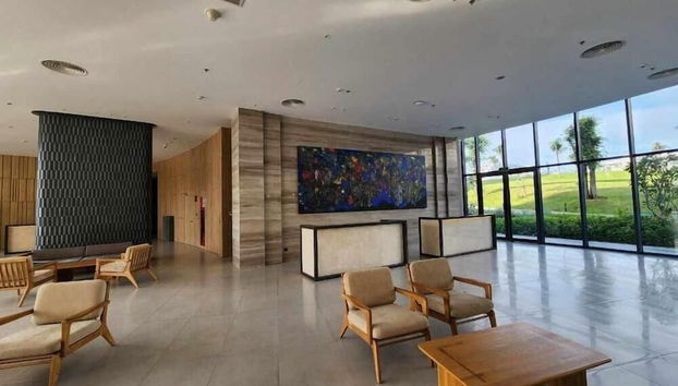 Entrada (vista interior)