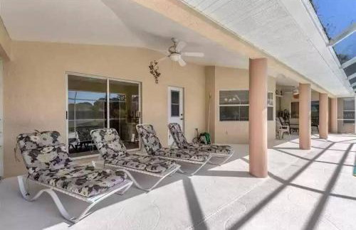 Villa with swimming pool & spa in quiet area - Foto 58