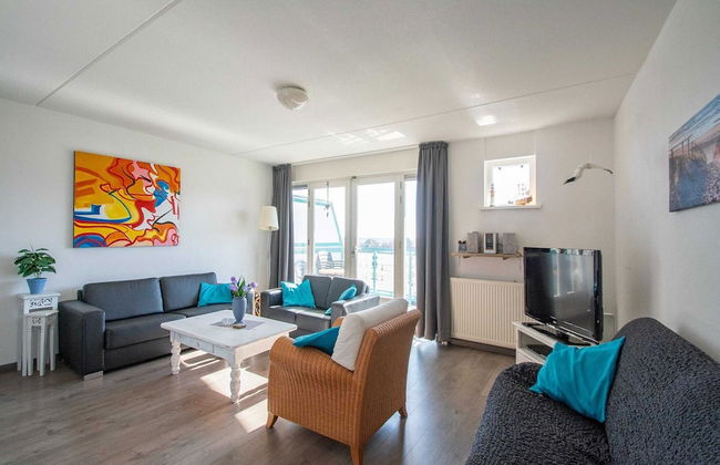 An Apartment That is Attractively Furnished - Foto 40