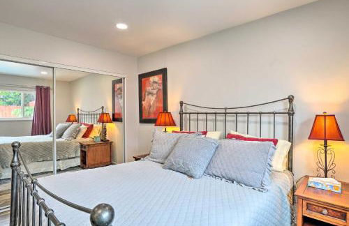 San Marcos Home with Patio and Grill - Walk to Lake! - Foto 17