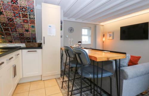 Pine Cottage - Photo 9