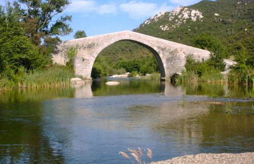 Demeure traditionnelle en pierre avec piscine - Foto 32