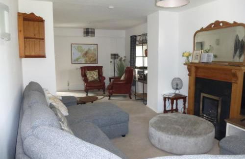 8 Willow Street - Photo 29