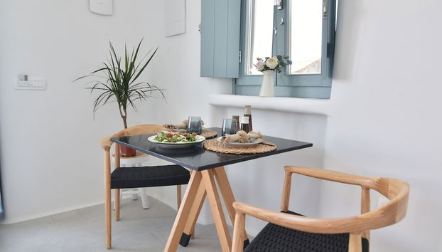 Panthea Suite Santorini - Foto 4, Comedor