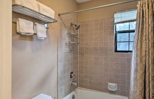 Horseshoe Bay Townhome w/ Patio & Outdoor Pool - Foto 27