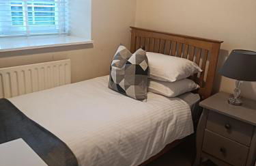 3 Bed Countryside Cottage in Harrogate with free parking and strong wifi - Photo 29