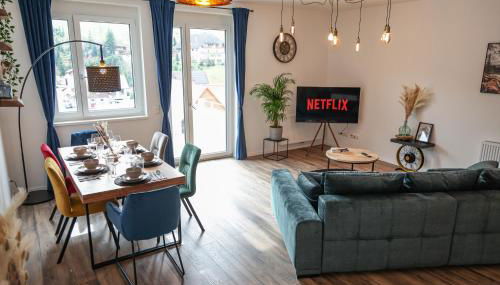 Black Forest -2- I Penthouse-Wohnung I Balkon mit Ausblick I Boxspring I Nespresso - Foto 2