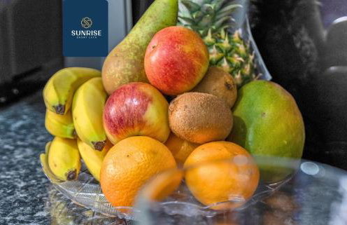 MUIRTON HOUSE - INVOICE and REDUCED PRICE only via SUNRISE SHORT LETS DUNDEE, 4 Bed House, 4 Car Parking, 2 Baths, 5 Smart TVs, Fully Equipped Kitchen, Large Dining and Living Space, Rear Garden, Free WiFi, and ONLY 9 Mins to STANNERGATE Ports - Foto 41