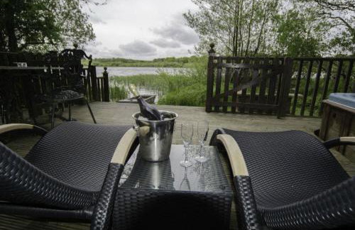 Fieldfare Lodge with Hot-tub - Foto 4