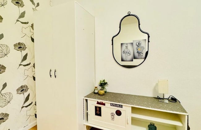 7 private Rooms in a spacious Villa - Foto 27