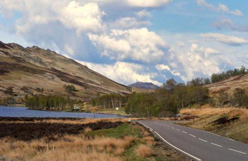 The Bridge Suite - Photo 35