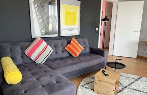 COOLEST Apartment in Berlin, easy Check-in, near BER Airport - Quiet&Cozy Penthouse - Foto 1