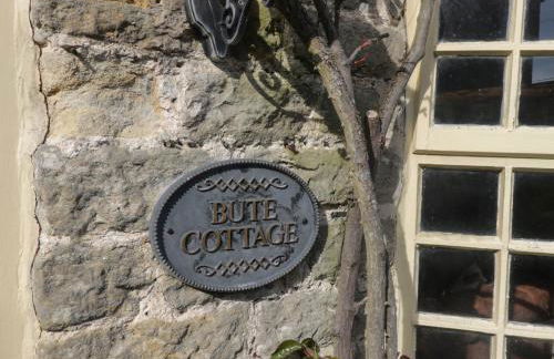 Bute Cottage - Photo 4